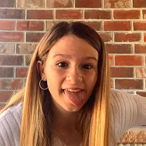 Meet your Posher, Kinley